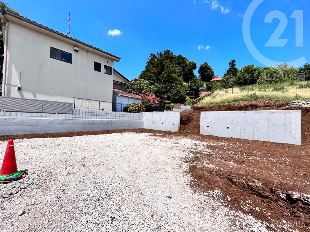  D���^����3�䒓�ԉ\�ȃJ�[�X�y�[�X�����\�i04/11/19�j