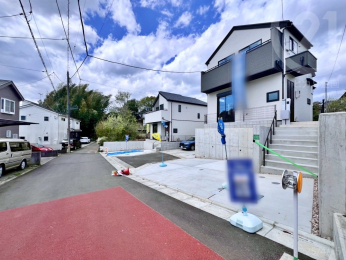  前面道路行き止まりのため、落ち着きあり♪