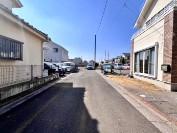  接道：南側約5M公道