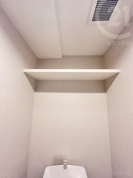  トイレ上部棚つき