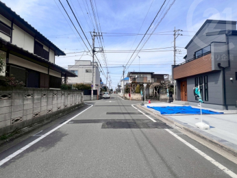  西側6M道路