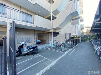  バイク置場＆駐輪場