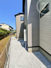  建物北側