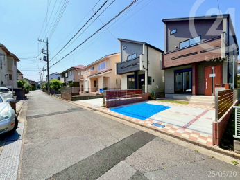  前面道路／周辺は閑静な住宅街。