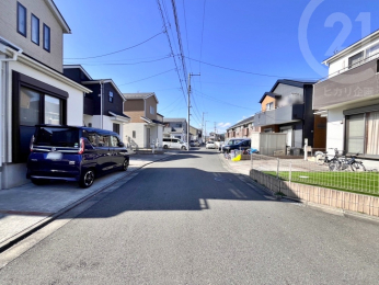 前面道路は幅員5M！