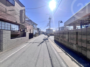  前面道路は幅員約4.5M！