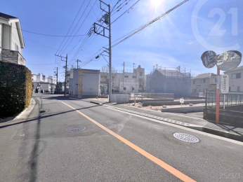  前面道路は幅員7.5Mあります。