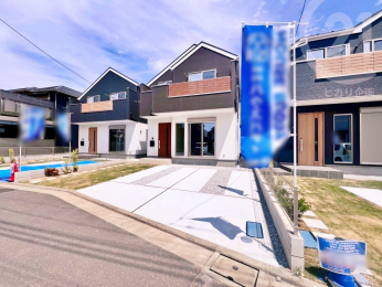  ＜2号棟＞閑静な住宅街にございます。