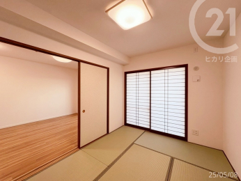  和室6帖／足を伸ばして気軽に寛げる畳の空間♪