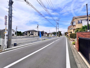  東側6M道路