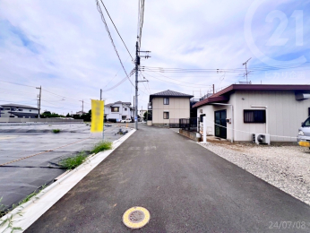  北側5M道路
