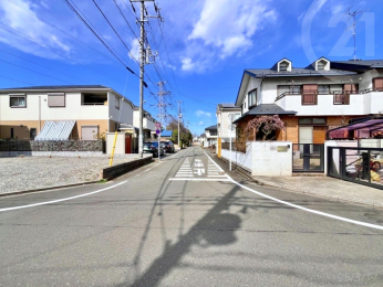  接道：東側　約6M