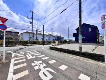  北東側より撮影。