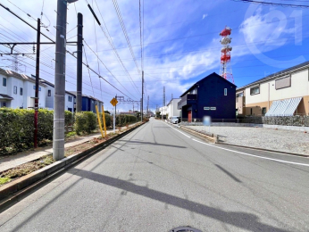 接道：南側　約6M
