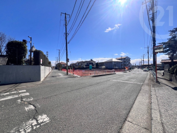  ←北側道路｜西側道路→