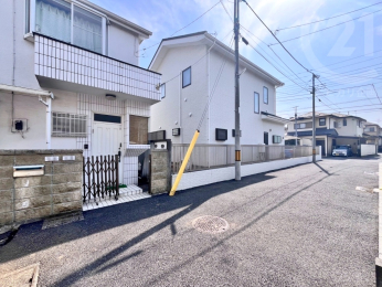  前面道路は幅員約4M！