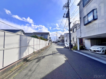  前面道路は広々幅員6M！