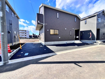  新設道路に面した整形地区画です。