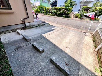  車止めあり