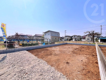 5号棟／敷地の南側は現在建物がなくひらけています。