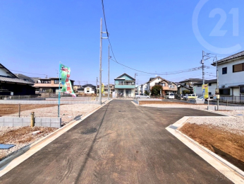  全8区画の開発分譲地・土地面積36坪～。新設5M道路が通る新しい街並み。
