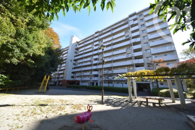  敷地内公園有