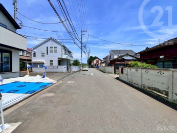  南側道路　幅員6.4m