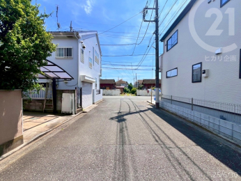  東側道路　幅員6m