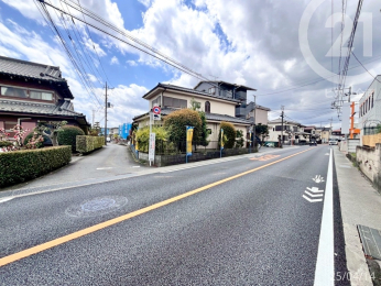  ←東側3.8M道路｜北側7.2M道路→／青梅街道沿いです。