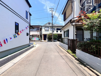  東側道路