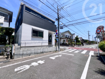  南側道路