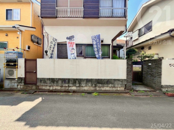  接道間口は約8.18M。3LDKのカースペース2台分付きプランなど、ファミリーサイズのおうちの建築にも対応可能です