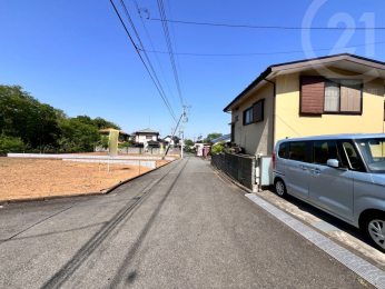  南東側道路　5M幅員　公道