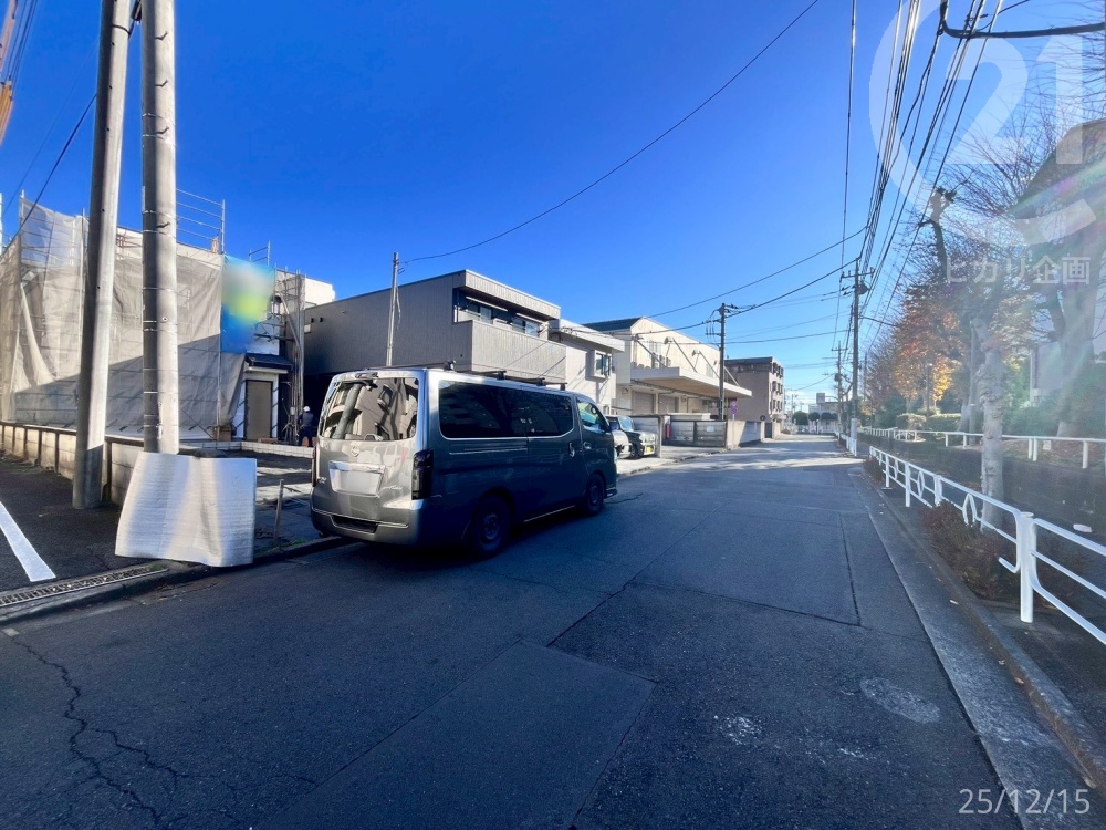  ���O�ʓ��H��������8���E����