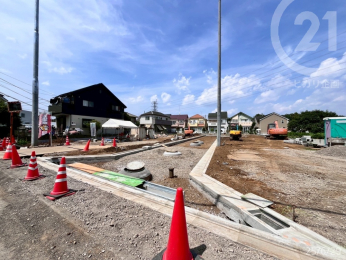  8号区南西側付近より北東方向を撮影