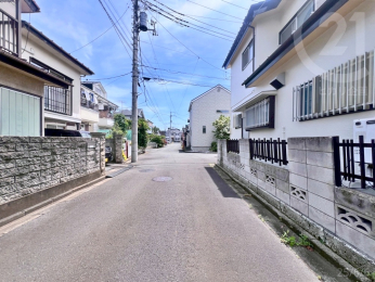  南側幅員5ｍ・私道（私道持分あり）