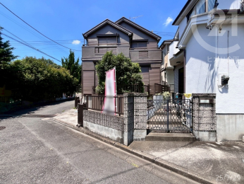  西側道路10.7M