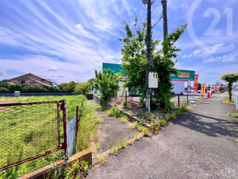  現場南西側に通る通路は、G区画とF区画の南西側への解放感をプラスしてくれそうです。