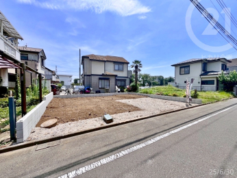  前面道路は約6.5Mです。※解体前