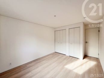  �y��Q���E7.5���z