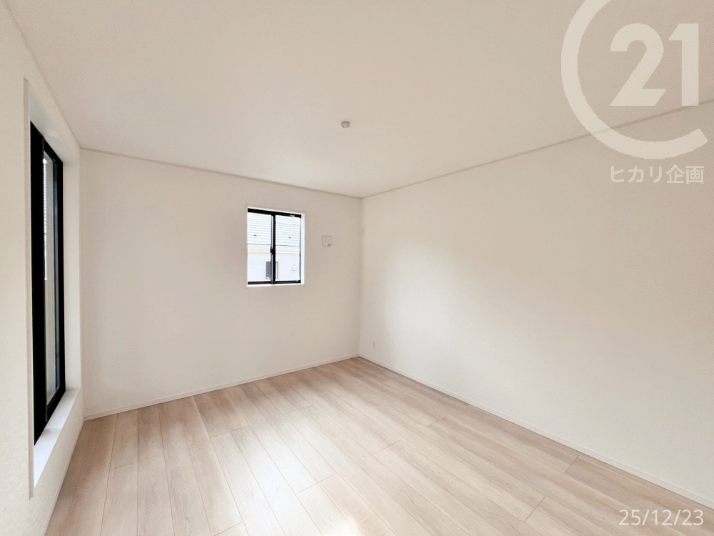  �y��Q���E7.5���z