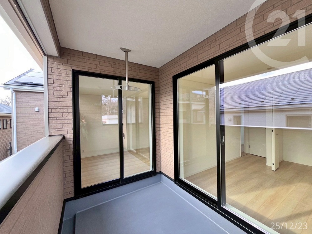  �J���~���Ă����S�̃o���R�j�[��