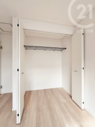  �y�m���E5.7���z