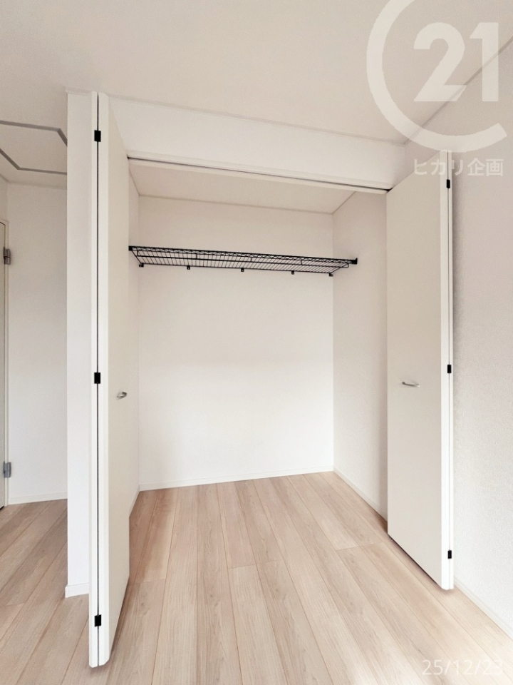  �y�m���E5.7���z