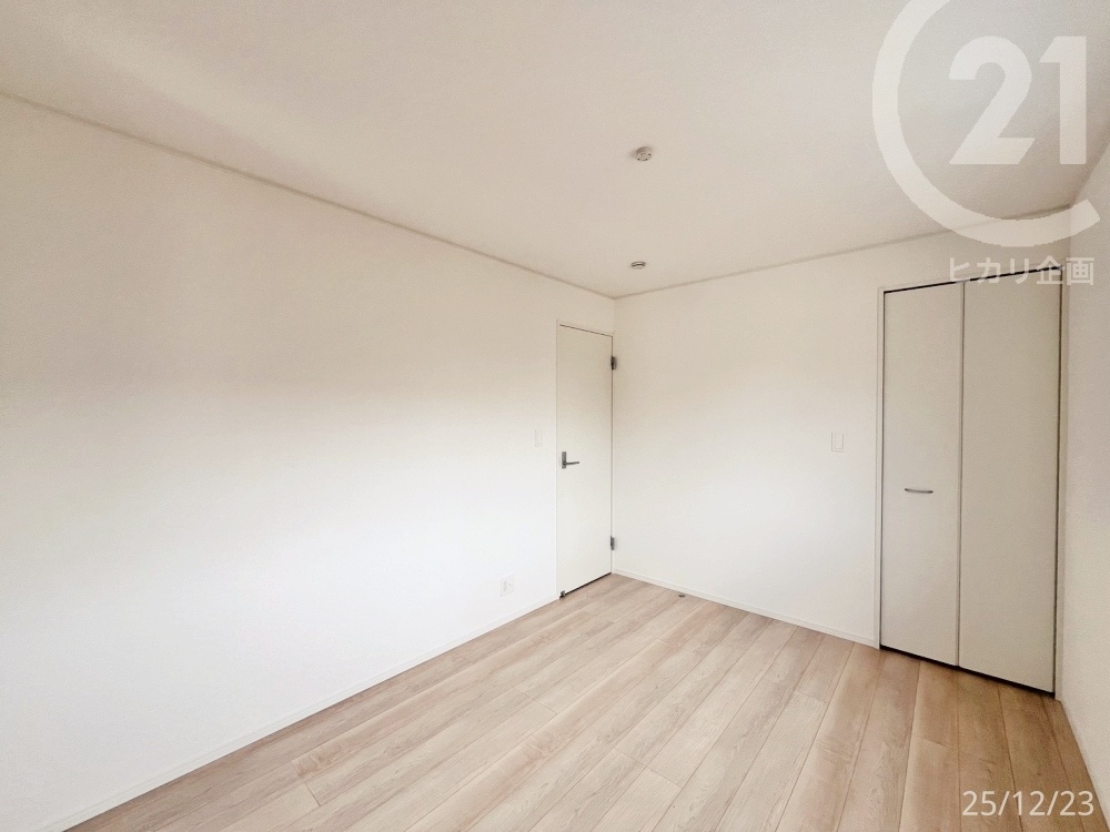  �y�m���E6���z