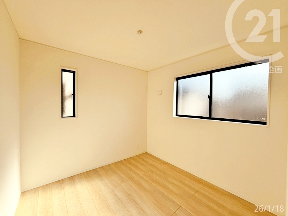  ����F�m��5���@�쑤����̍̌������܂���