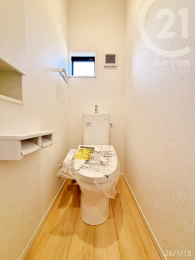  2F�@�g�C��