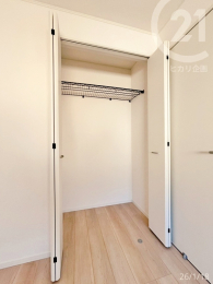  �k���F5.25���@�N���[�[�b�g������