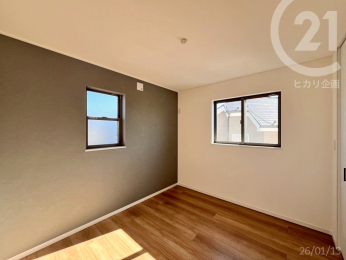  �m���i��5.2���j�^�쓌�p�̗m���B���������O���[�̃A�N�Z���g�N���X�������Ă��܂��B�i�A�N�Z���g�N���X�^�T���Q�c�@�i�ԁFFE76059�j