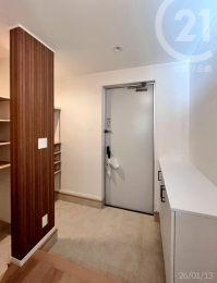  ���փz�[���^�V���[�Y�{�b�N�X�{�y�Ԏ��[�X�y�[�X������A�C�͂������A�A�E�^�[�Ȃǂ��������₷�����ւł��B